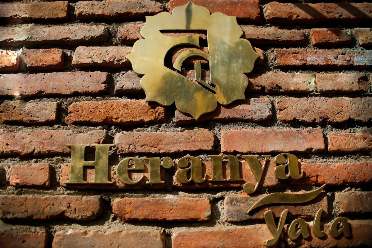 Hotel Heranya Yala Katmandu Zewnętrze zdjęcie